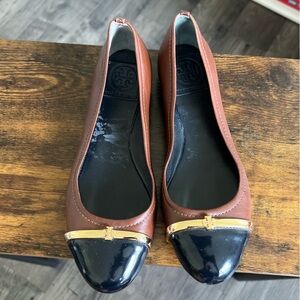 Tory Burch Pacey Driver Brown and Black Ballet Flats - Size 7.5M (GENTLY USED)